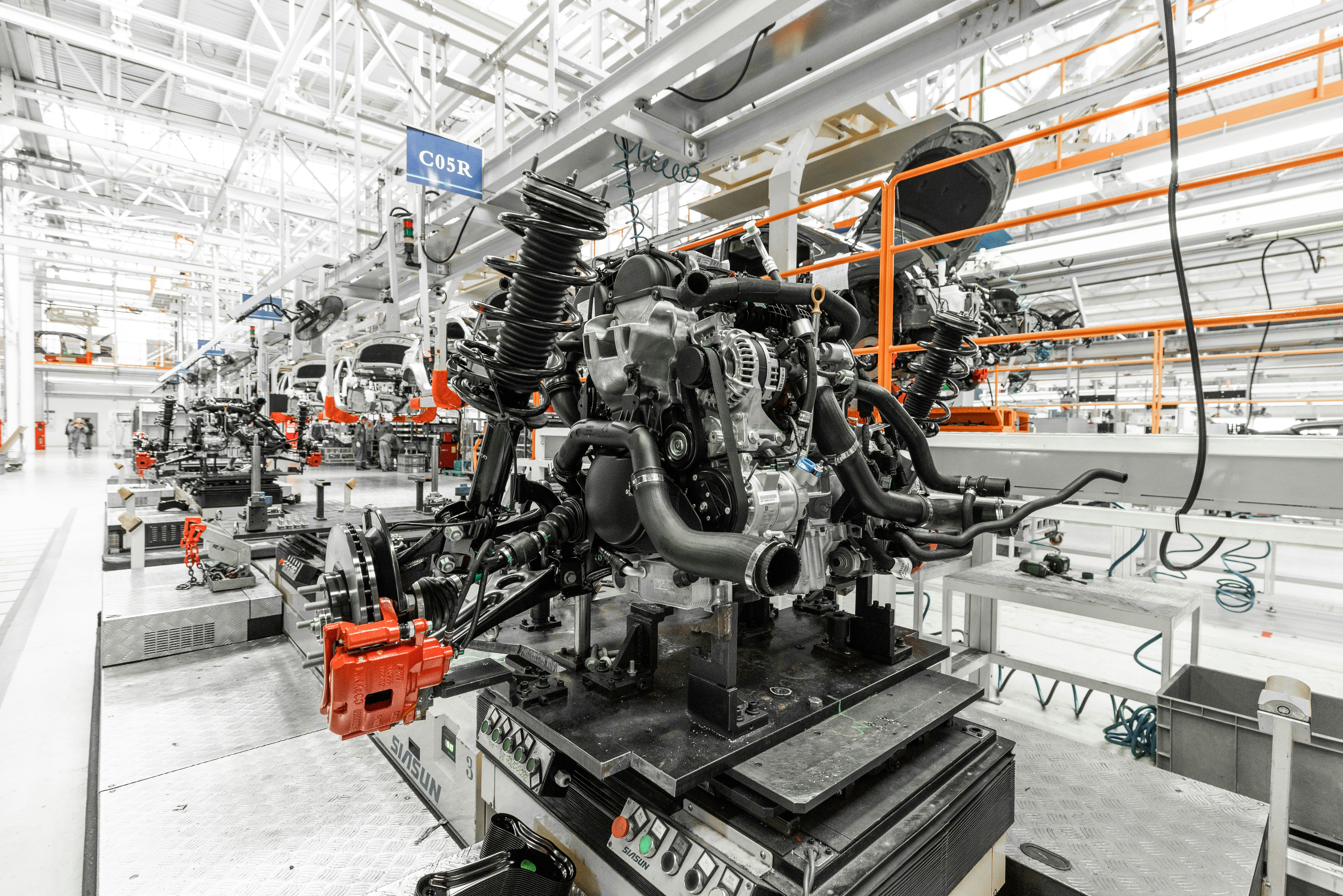 The Engine Behind the Industry: Why Mechanical Knowledge Powers the Automotive World